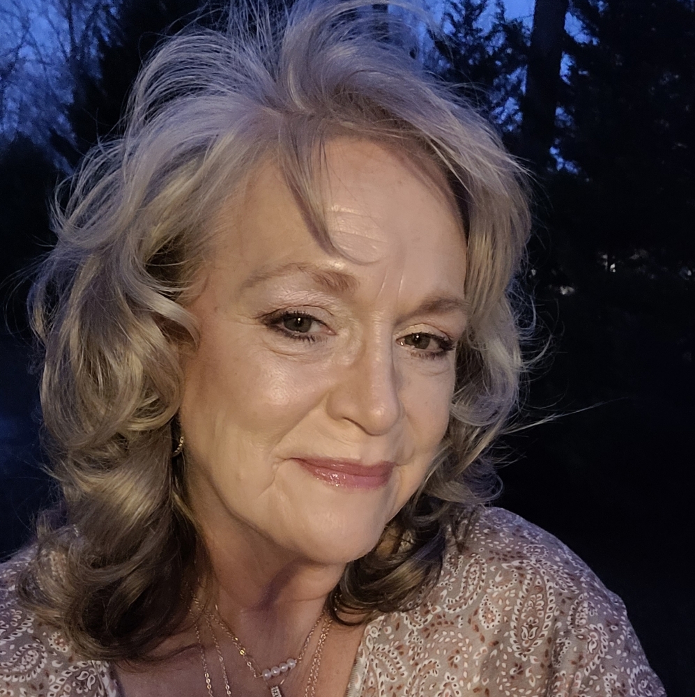 Meet your Posher, Lynn